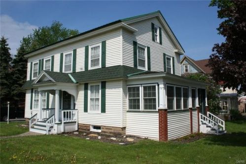328 Merrick St, Murray Isle, NY 13624-1021