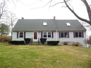 47 Parker Rd, Meriden CT  06450-4811 exterior