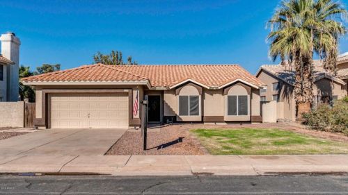 520 Comstock Dr, Gilbert, AZ 85233-5802