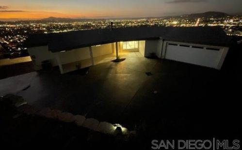 1110 Monterey Dr, El Cajon CA  92020-6718 exterior