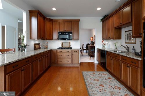 66 Wharton Dr, Glen Mills PA  19342-9522 exterior