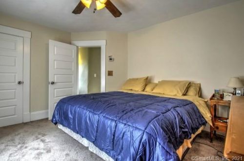 398 Milford Point Rd, Milford CT  06460-5337 exterior