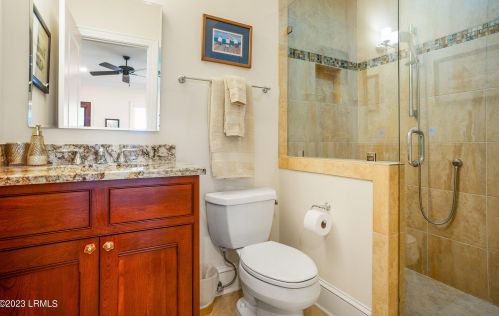 66 Bay Dr, Beaufort SC  29907-1755 exterior
