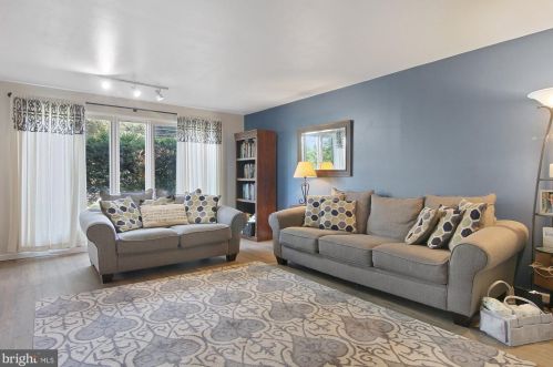 501 Strites Rd, Harrisburg, PA 17111-3902