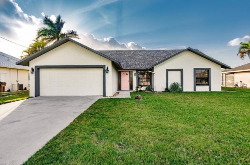 5012 10th Ave, Cape Coral, FL 33914-7394