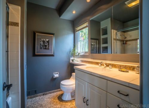 148 Spruce St, San Diego CA 92105-3749 exterior