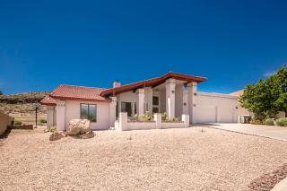 370 Greenway Dr, Kingman, AZ 86401-3965