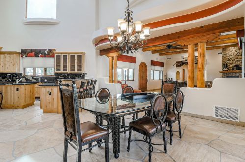 3833 67 Ave, Phoenix AZ 85033 exterior