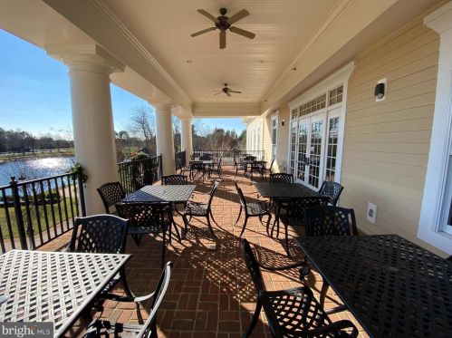15480 Championship Dr, Haymarket VA  20169-6107 exterior