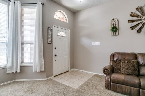 9057 Tyne Trl, Fort Worth TX  76118-7506 exterior