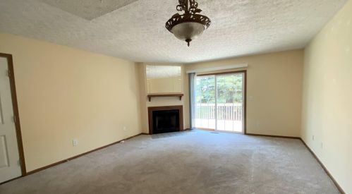 214 Macenroe Dr, Blacklick, OH 43004-9347