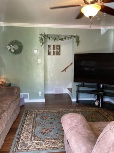 47 Thomas St, Pittsburgh, PA 15205-2730