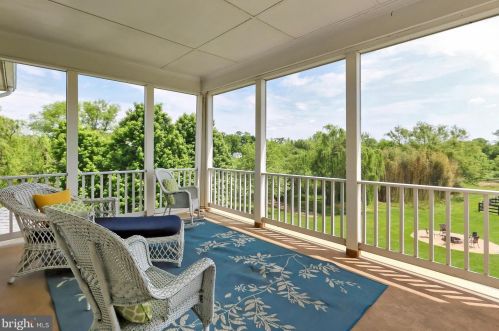 12760 Beebe Ct, Lovettsville VA  20180-2778 exterior