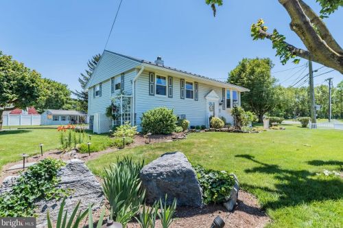 36 Bare Rd, Navy Sup Dpt, PA 17050-3101