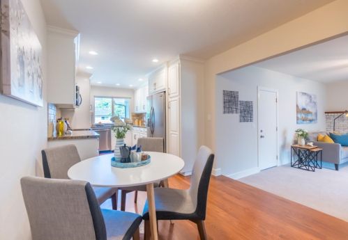 1638 Bittern Dr, Sunnyvale CA  94087-4604 exterior