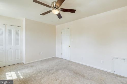 2 Farrell Ln, Fredericksburg VA  22408-4004 exterior
