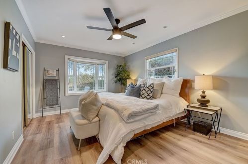 820 Stevely Ave, Long Beach CA 90815-3557 exterior