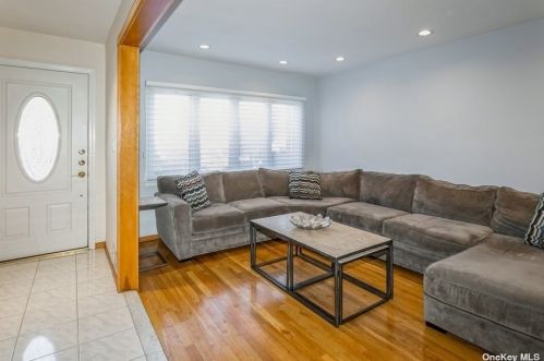 3530 Long Beach Rd, Rockville Centre, NY 11572-5734