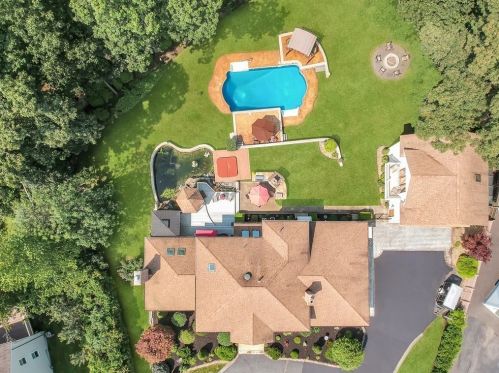 30 Copley Dr, Methuen, MA 01844-1745