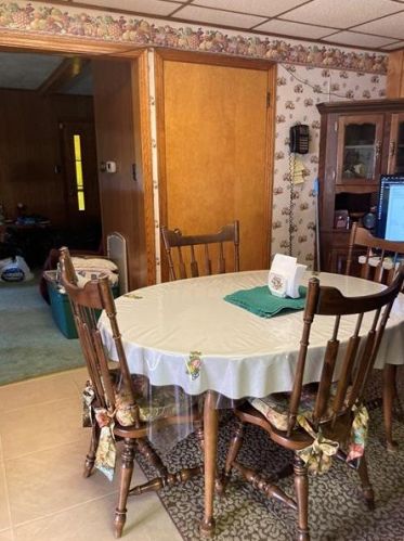2631 Springfield Pike, Connellsville PA  15425-6429 exterior