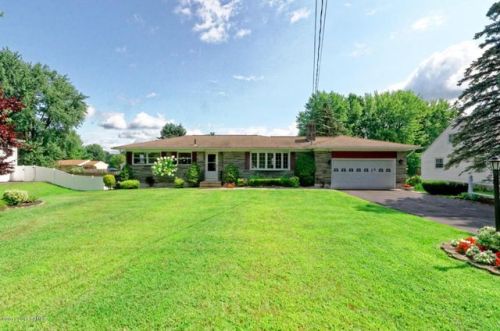223 Middletown Rd, Waterford, NY 12188-1014