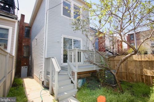 321 T St, Washington DC 20001-4119 exterior