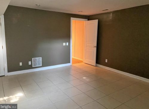 2123 Basswood Dr, Miquon PA 19444-2328 exterior