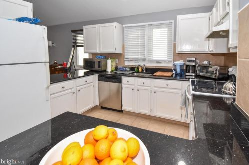 9417 Winchester Ave, Atlantic City NJ  08402-1045 exterior