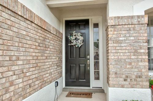 1727 Golfview Dr, Kissimmee, FL 34746-3840