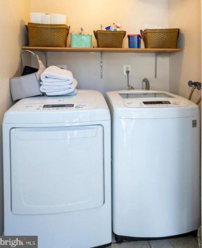 1202 Wedgewood Rd, Flourtown PA  19031-2127 exterior