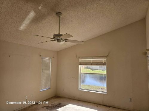 1158 Lombardy Dr, Fort Pierce FL  34986-2181 exterior