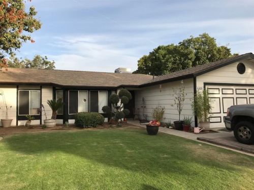 3876 Forestiere Ave, Fresno CA  93722-3360 exterior