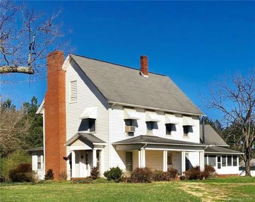 304 Main St, Lattimore, NC 28089-9700