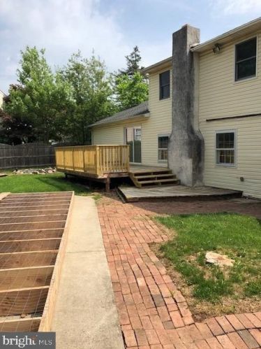 1100 Walnut Ln, Lansdale, PA 19446-4508