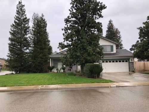 2034 Sunny Ln, Navelencia, CA 93654-8826