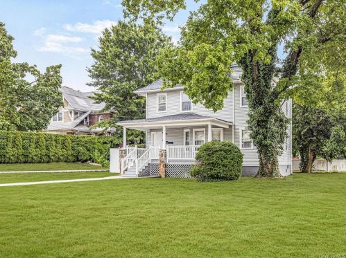 91 Coligni Ave, New Rochelle, NY 10801-2524