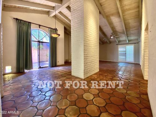 6756 17 Pl, Phoenix AZ 85024-4314 exterior