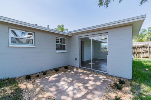 3427 Coldwell Dr, Tarpon Springs FL  34691-4836 exterior