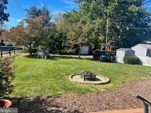 600 Delaware Ave, Lansdale PA 19446-3421 exterior