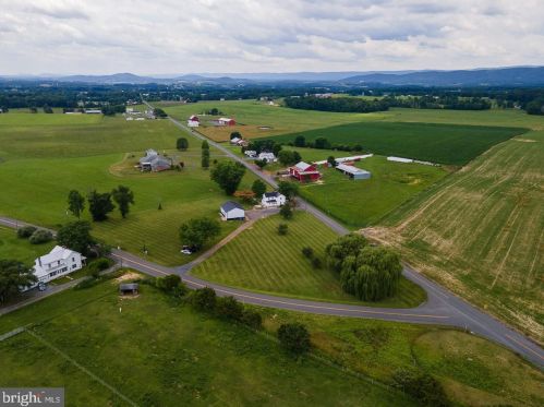 1654 Readus Rd, Edinburg VA  22824-2935 exterior