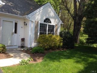 92 Village Ct, Wilton, CT 06897-4547