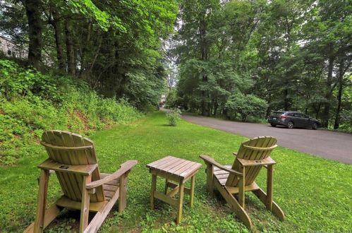 21 Candlewood Dr, Danbury, CT 06811-3139