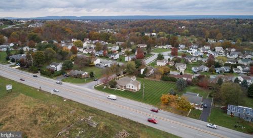 397 Kunkel Ave, Hummelstown PA  17036-9337 exterior