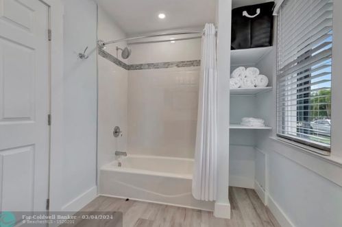 320 4 Ave, Delray Beach FL  33444-2717 exterior