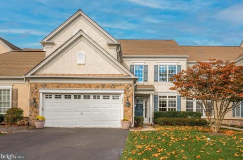 352 Primrose Dr, Lansdale, PA 19446-7601