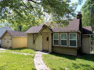 2281 Galbraith Rd, Cincinnati, OH 45237-1626