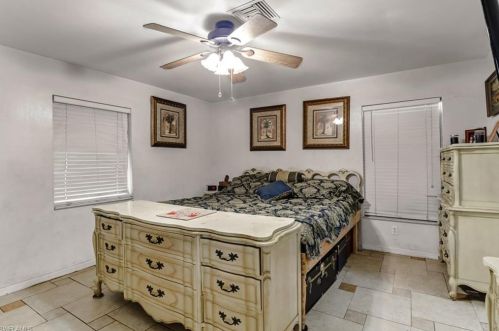 321 18th St, Naples FL  34117-9431 exterior