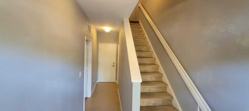 1944 High Springs Dr, Fort Pierce, FL 34952-8013