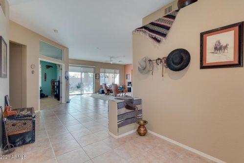 67 Hobson St, Gilbert, AZ 85233-5133