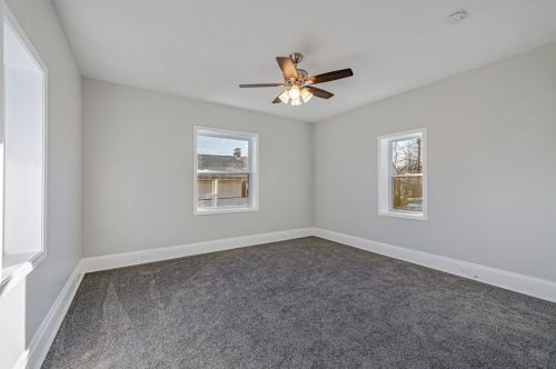 108 Oak Spring Rd, Canonsburg PA  15317-1045 exterior